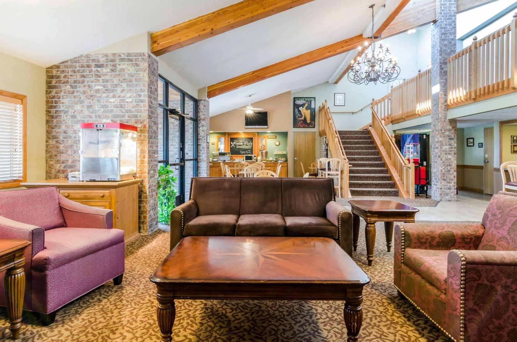 Rodeway Inn Hesston
