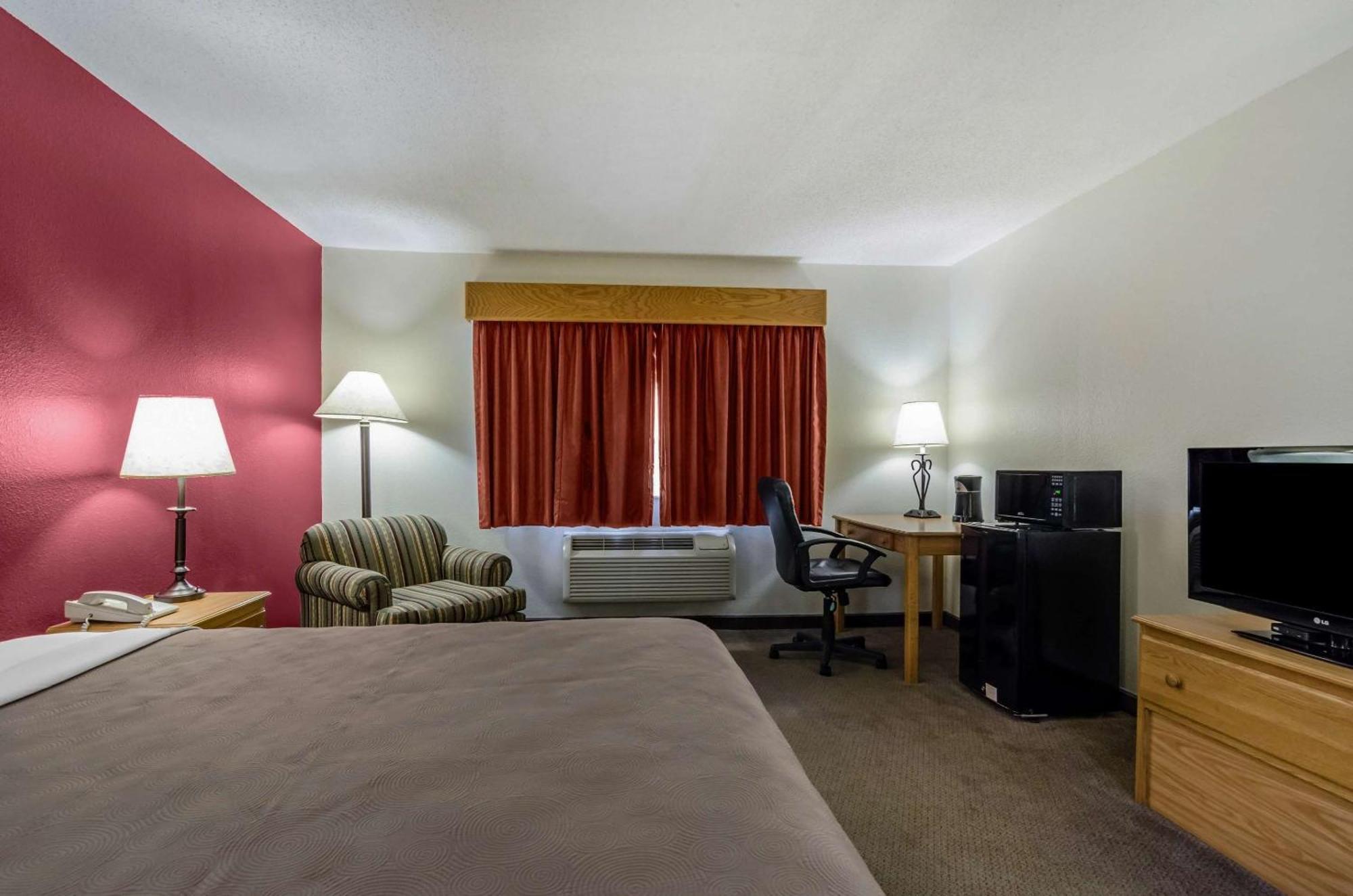 Inn Rodeway 3*